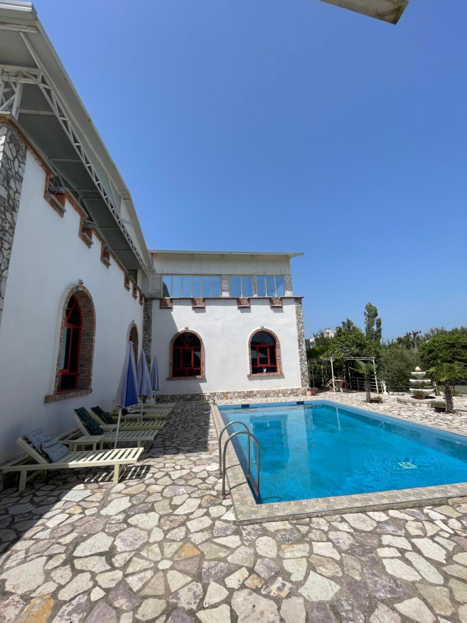 Vila Livio - Mirdite Gasthof Rreshen