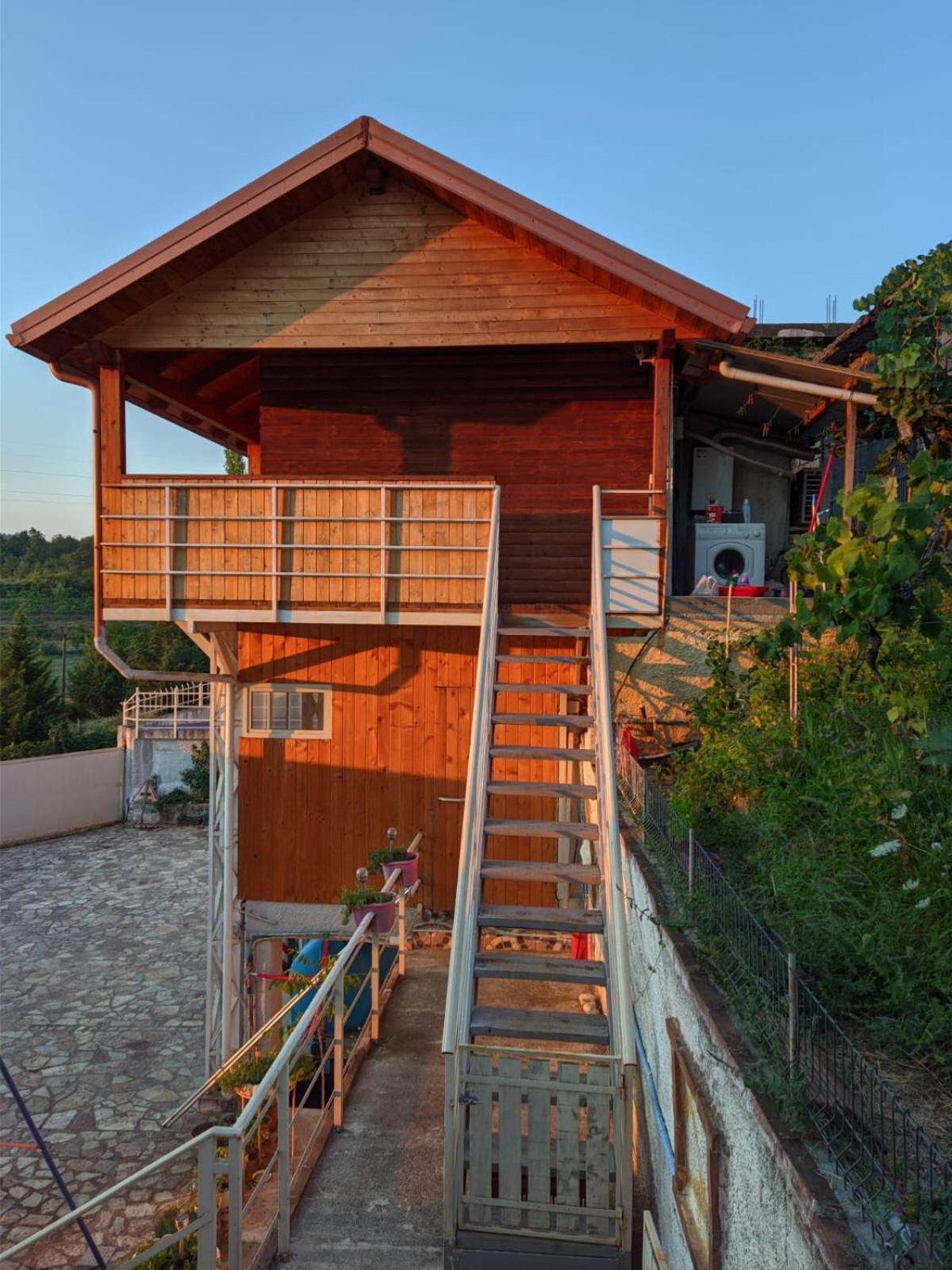 Vila Livio - Mirdite Gasthof Rreshen